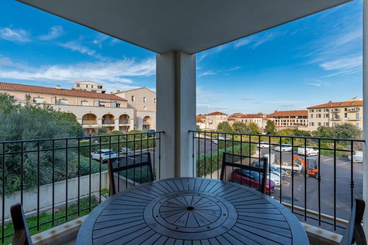 Isula Rossa Apartamento LʼÎle-Rousse Exterior foto